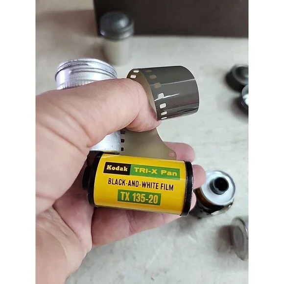 Group Lot Vintage Aluminum Film Canisters With Undeveloped Film - Picture 5 of 6